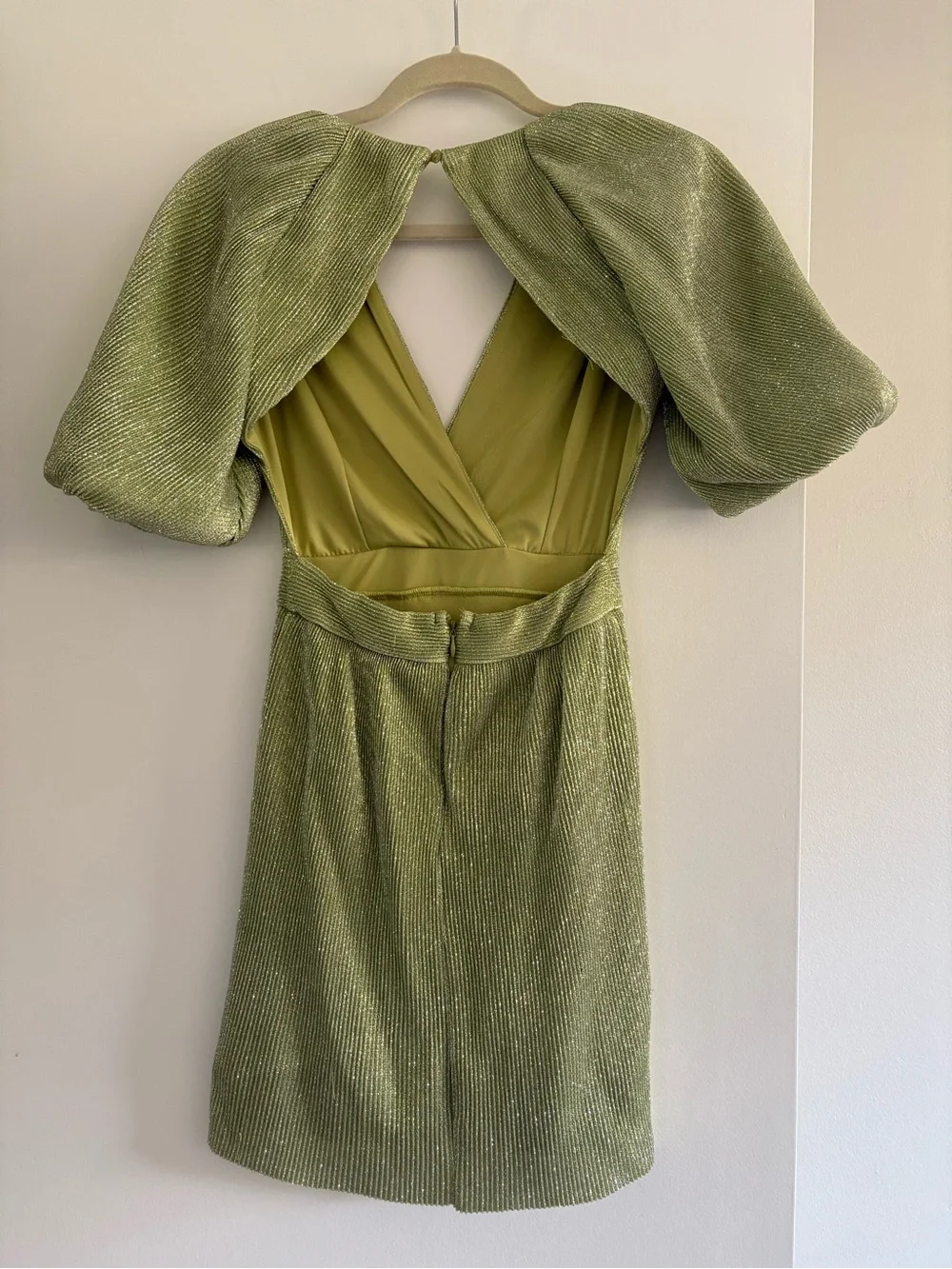 Lulus olive green